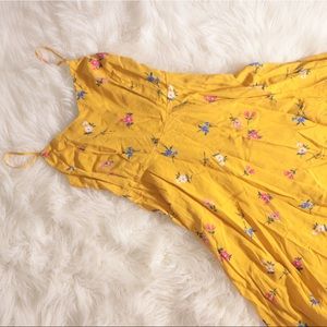 Women’s Old Navy Floral Flare Dress Size XS